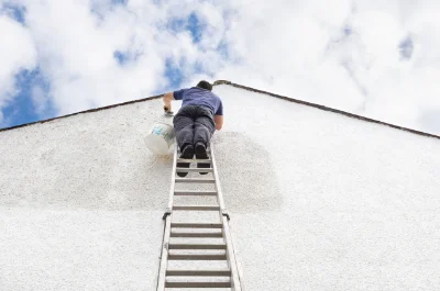 Peinture extérieure à la Bernardière — façades et ravalement